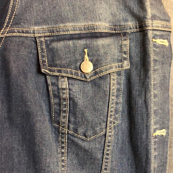 Jean jacket - Picture 4 of 5